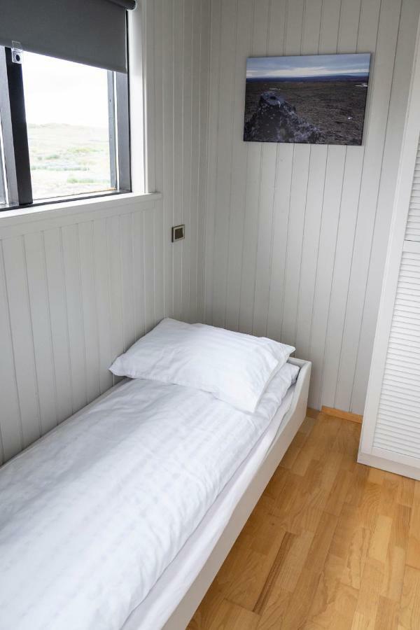 Black Beach Cottage Þorlákshöfn Buitenkant foto